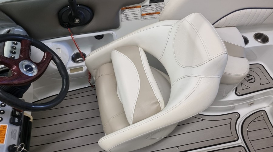 Schitterende Azure AZ 238 Bowrider 