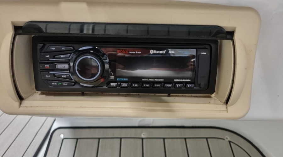 Schitterende Azure AZ 238 Bowrider 