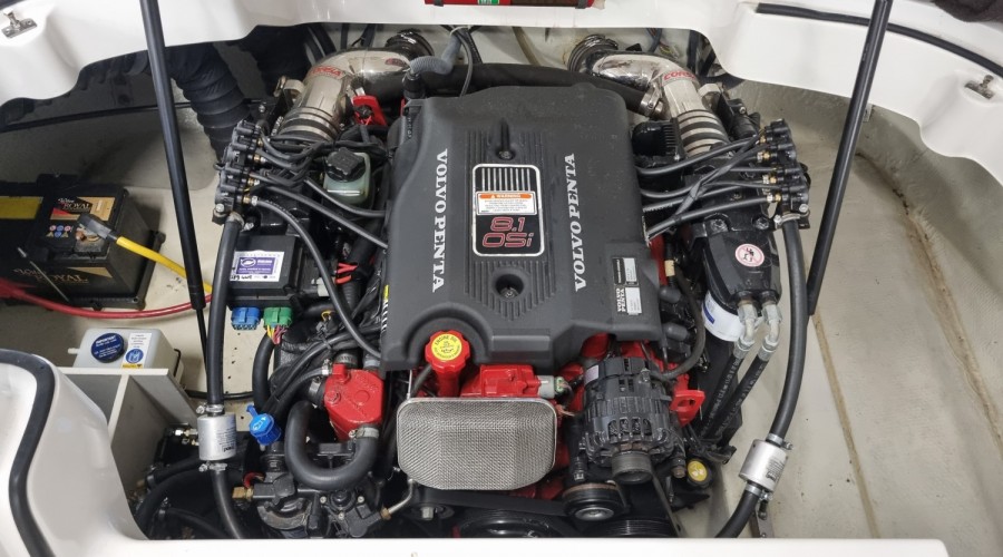 Superdikke Cobalt 24 SX uit 2005 met alle opties op LPG én benzine!